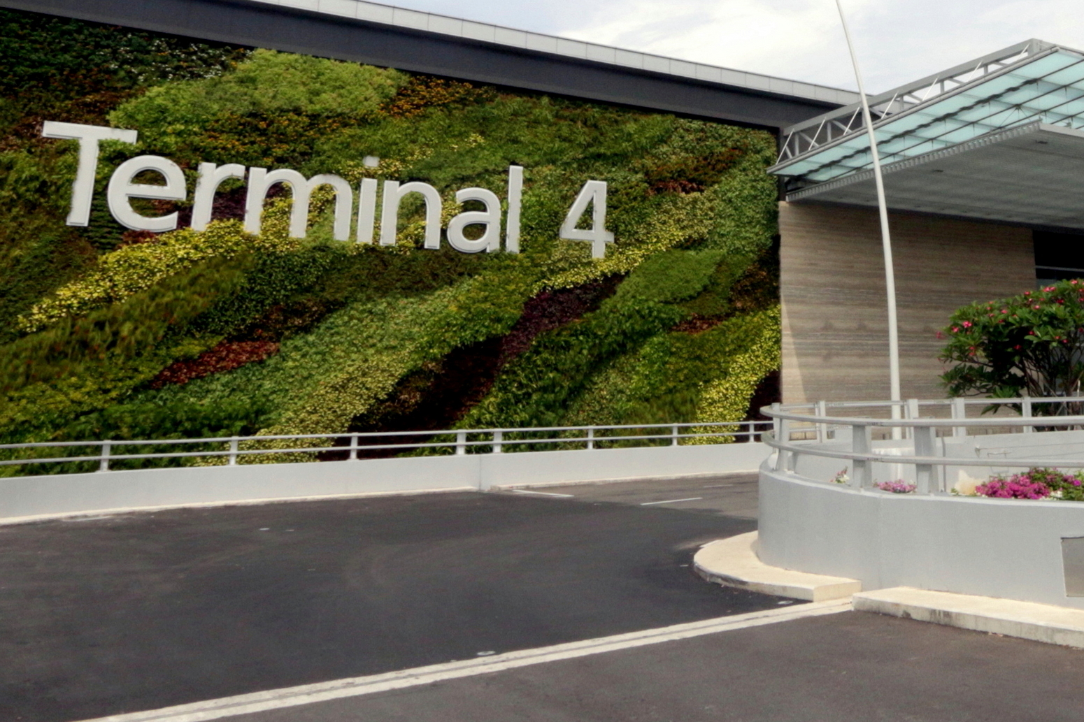 Changi to Reopen T4 on 13 September
