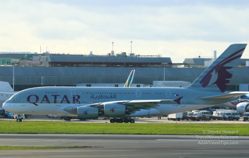 QatarAirwaysA380rA7 APD 8408M